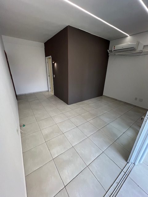 ESTORIL – CENTRO EMPRESARIAL CADIZ