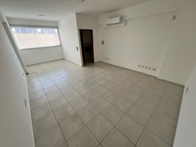 ESTORIL – CENTRO EMPRESARIAL CADIZ