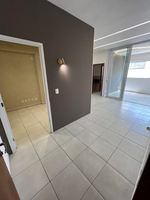 ESTORIL – CENTRO EMPRESARIAL CADIZ